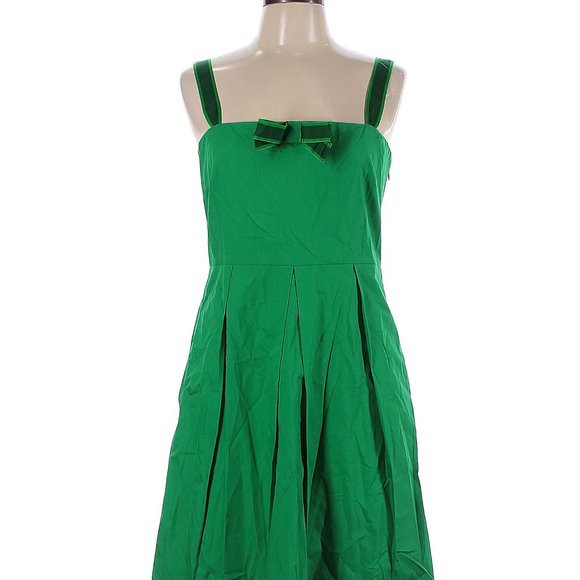 Tocca Solid Green Short Casual Dress, 12 - Picture 1 of 2